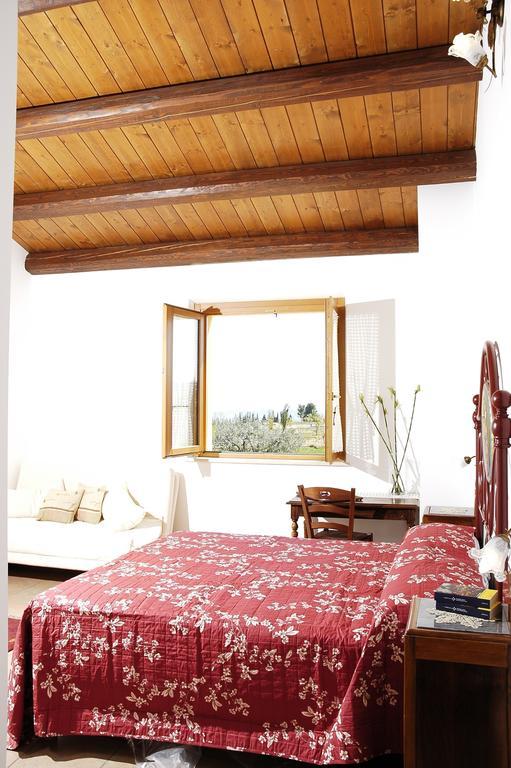 Gasthaus Briciola Di Sole Grottammare Zimmer foto